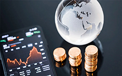 黄金白银齐受多重利好支撑，市场聚焦美联储降息前景